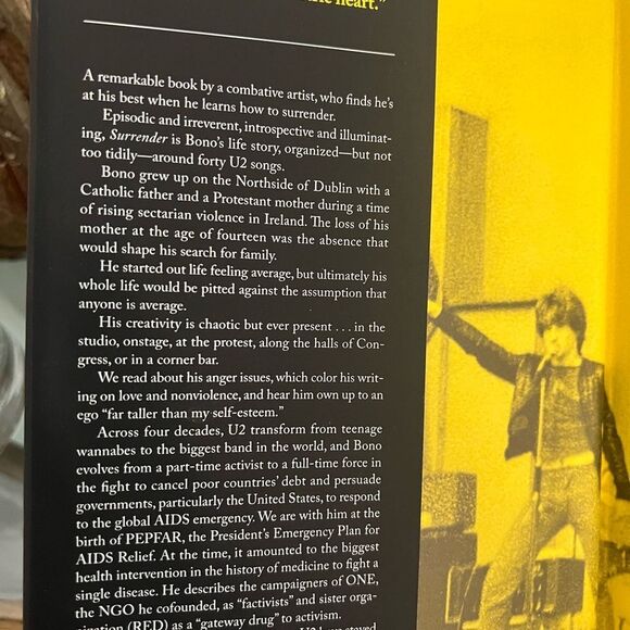 Surrender: 40 Songs, One Story by Bono Hardcover Book. U2 - Picture 2 of 6